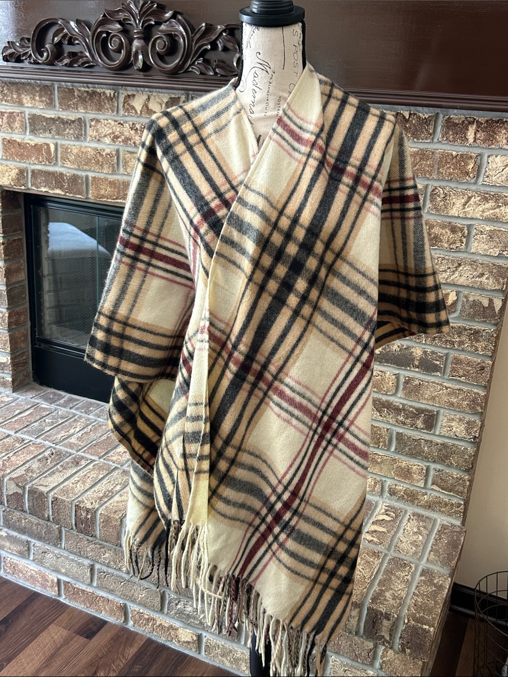 NWOT! Cream Plaid Fringe Wrap Poncho Shawl